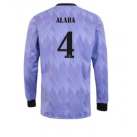 Real Madrid David Alaba #4 Fotballklær Bortedrakt 2022-23 Langermet